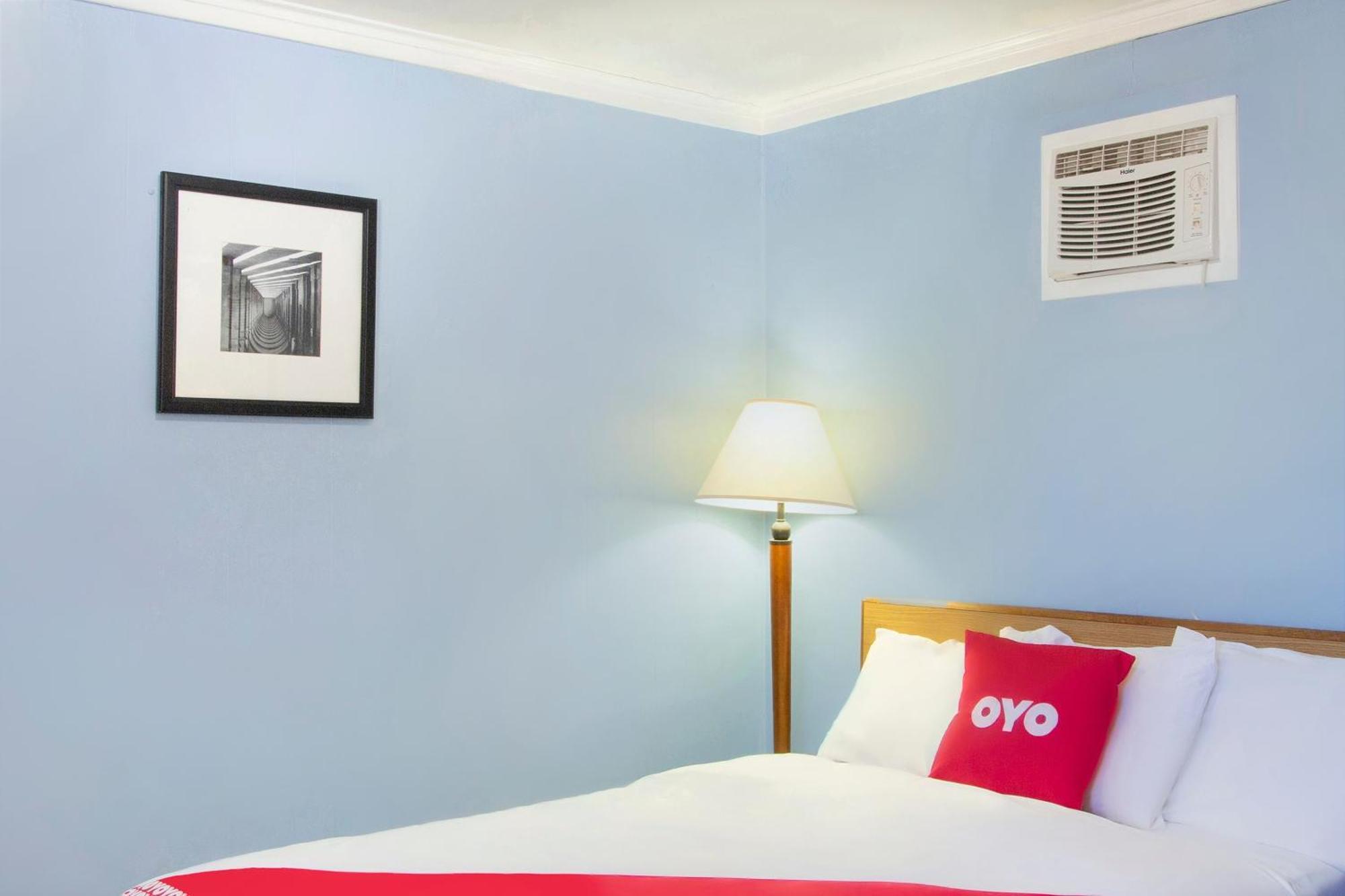 Oyo Hotel Wilkes-Barre East Extérieur photo